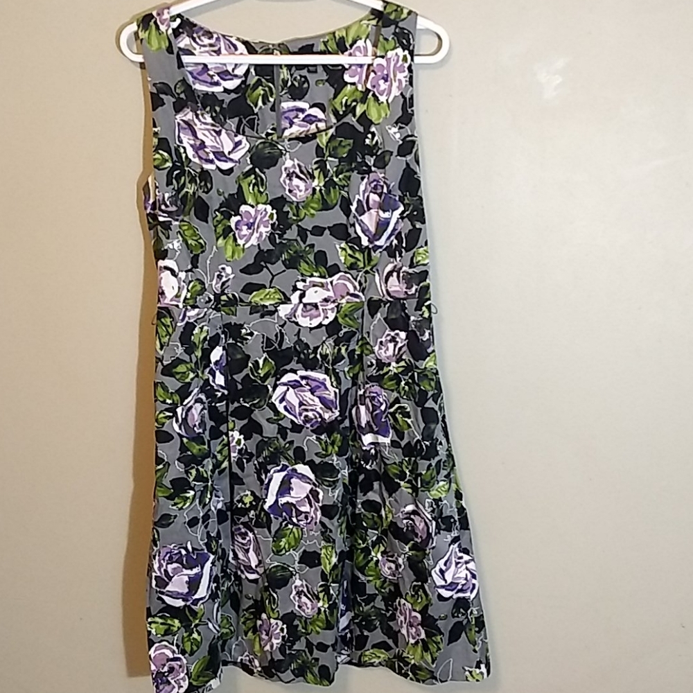 Apt 9 floral dress